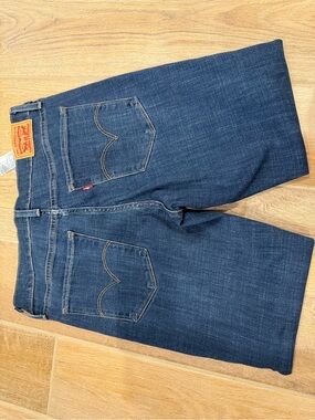 Levi's women jeans